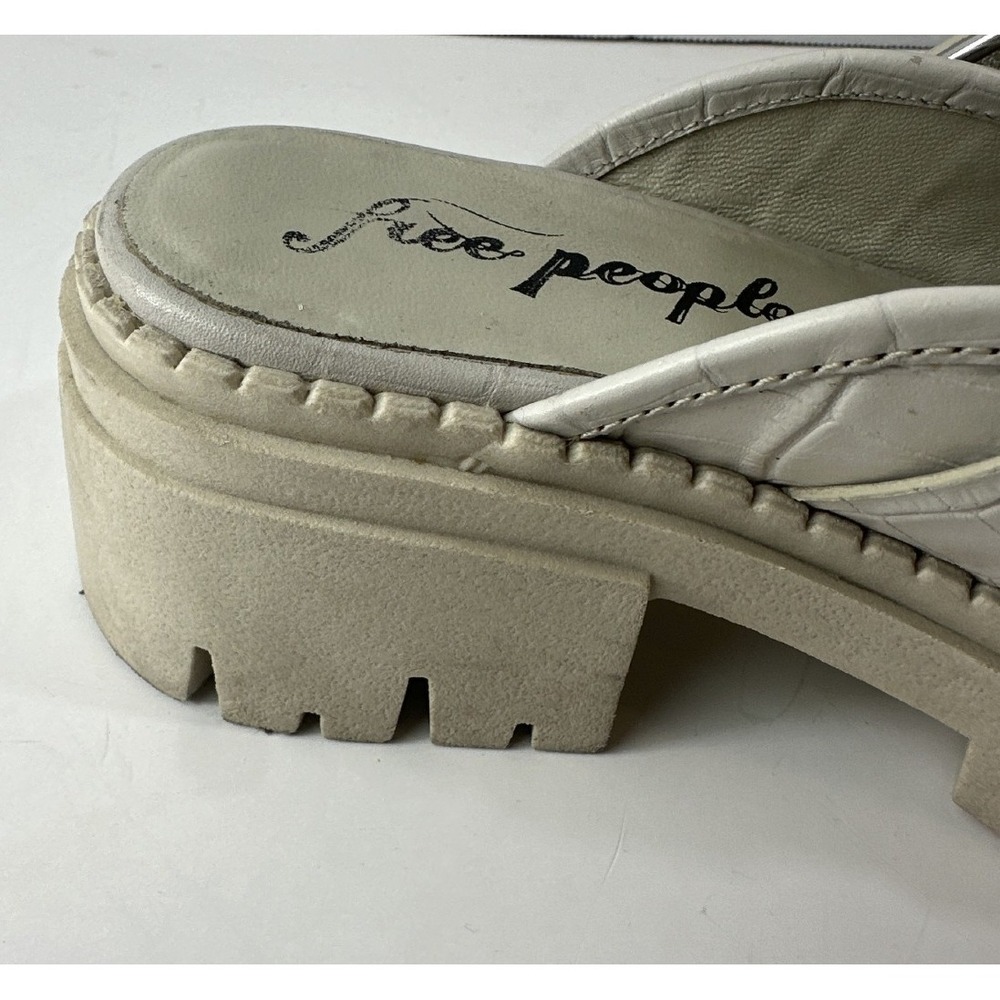 Free People Buckle Lyra Lug Loafers Slip On Beige Chunky Shoe Womens 37 US 6 - 7 - Picture 13 of 16